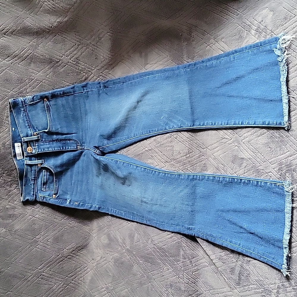 LOFT High Waist Flare Crop Jeans - Size 2 / 26